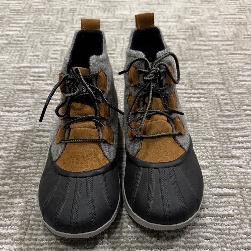 Sorel Rubber Toed Boots